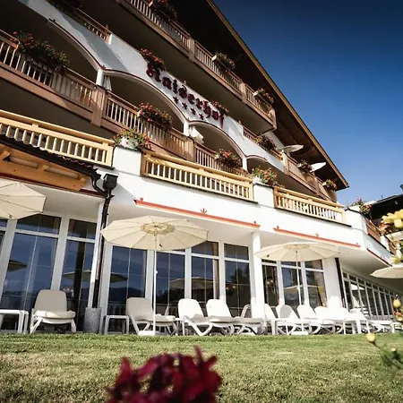 Otel Vitalhotel Kaiserhof Seefeld in Tirol